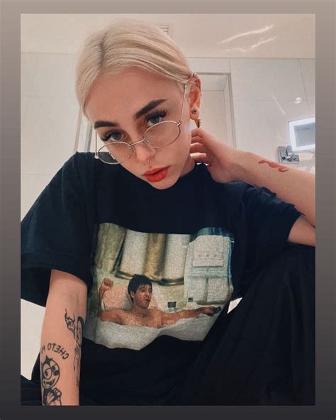 Her birthday, what she did before fame, her family life, fun trivia facts, popularity she became part of the music duo jovani & nicki nicole in 2018. Pin de Candelaria Shedden en Nicky | Estilo de fotografía ...