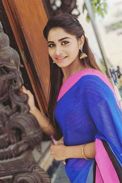 Pigmentation #skincare #nadiya zareena moidu (born 24 october 1966), known by her stage name nadiya, is an indian film. Rettai Roja Serial Wiki, Cast & Crew, Hero, Heroine, real ...