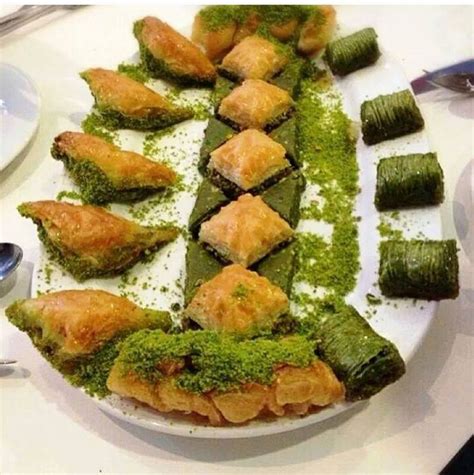Pin By Muh Tt N Korkmaz On Gaz Antep Baklava Tatli Moroccan Food