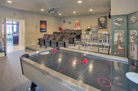 Touchdown 10 Man Caves Perfect For Watching The Super Bowl
