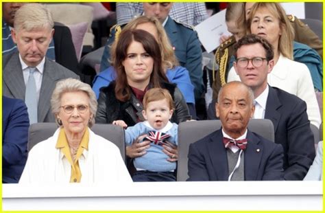 princess eugenie s son august makes first public appearance at platinum jubilee pageant photo