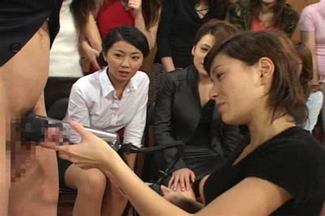 チンコを見る女投稿画像 中学女子裸小学生少女11歳peeping japan net imagesize 600x450 keshikaran