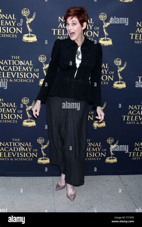 Carolyn Hennesy High Resolution Stock Photography And Images Alamy