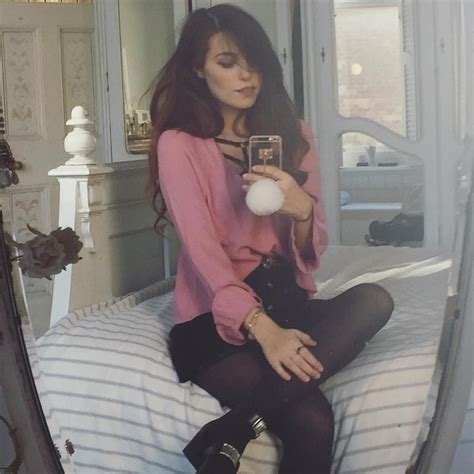 marzia kjellberg on instagram “getting ready to film a video and hang out with friends 💁🏻” in
