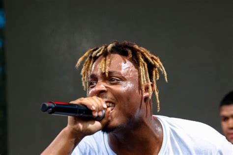 Report Juice Wrld Dead At 21 Following Seizure In Chicago 979 The Box