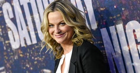 Amy Poehler Turns 44 Celebrate With Her Parks And Recreation