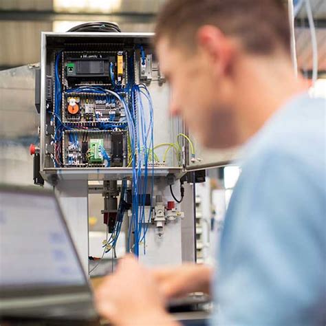 Should I Be An Electrical Or Mechanical Engineer - Types Of Engineering