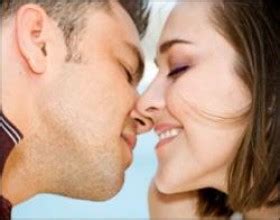 Ini Cara Berciuman Menurut Rasi Bintang Tribunjogja Com