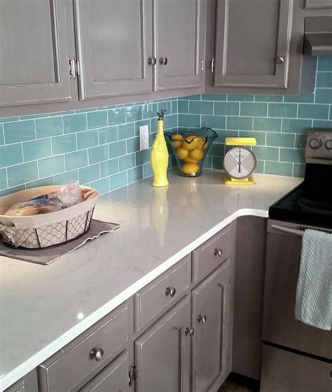 I M Loving This Color Combination For A Kitchen Right Now Aqua Green Subway Tile Backspl