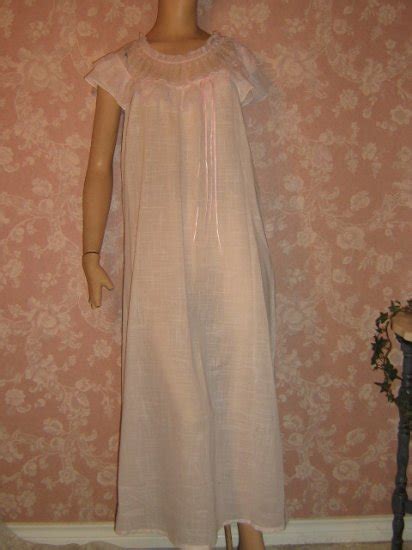 Precious Pink Cotton Batiste Nightgown Long Lacy Feminine S M Off Shoulder