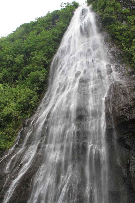 Putoa Falls Most Impressive Afareaitu Waterfall In Moorea