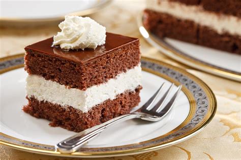 Check spelling or type a new query. Dolci golosi: la ricetta della torta Kinder Delice - Cibo.info