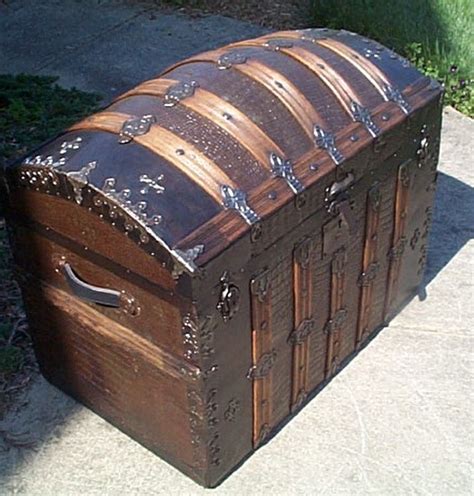 515 Restored Dome Top Antique Trunk Victorian Era For Sale And