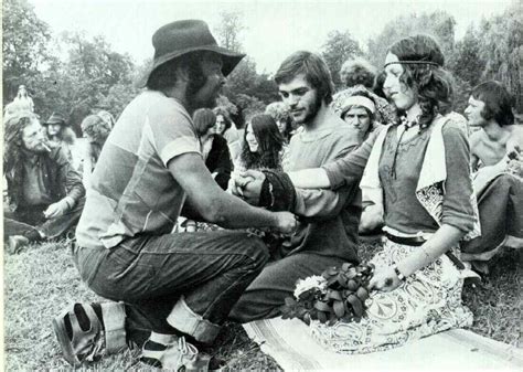 Hippie Photos From The 1960s Hippie Look Hippie Style Hippie Love