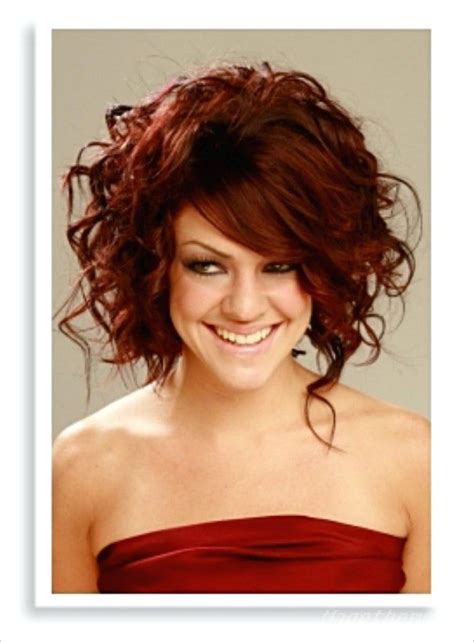 Medium Length Curly Hairstyles For Round Faces