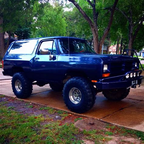 1989 Dodge Ramcharger Truck Lifted 38 Tires Winch 33k Miles Classic