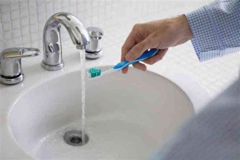Can I brush my teeth with tap water in Turkey? 2