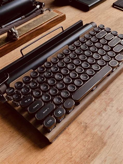 My First Retro Typewriter Keyboard Anyone Like It😝 R