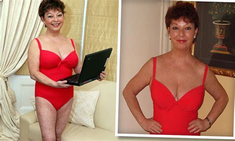 Lonely Widow 57 Posts Swimsuit Shot On Dating Website And Scores