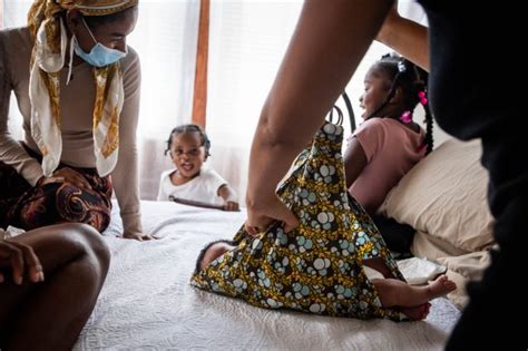 Pregnant During Pandemic Programs Midwives Step Up To Support Black