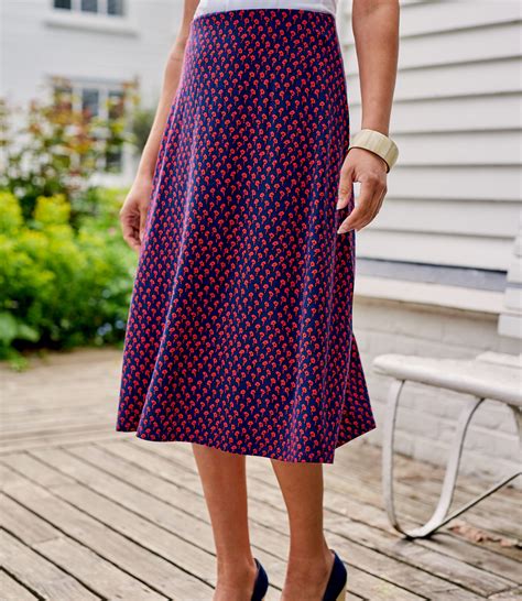 Daisy Print Navy Womens A Line Skirt Woolovers Us