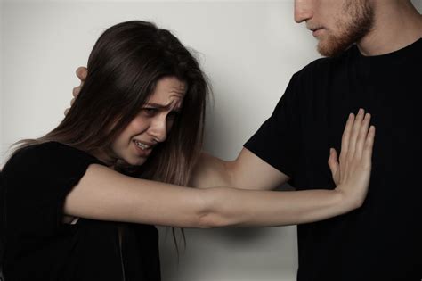 Domestic Abuse Diagnosis Causes And Treatment Harbor Clinic Ca
