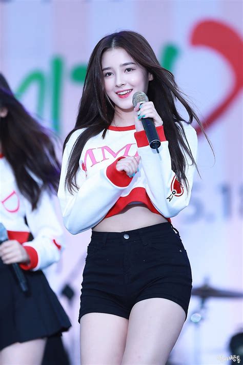 This Is The Sexiest Outfit Of Momoland Nancy 900girls
