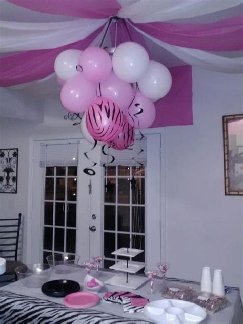 Water balloon slip and slide. Zebra balloon centerpiece | Balloon centerpieces, Hanging ...