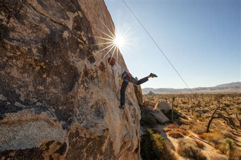 Joshua Tree Rock Climbing Climb And Hike Mojave Guides