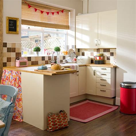 Great savings free delivery / collection on many items. Cream country kitchen with red accessories | Kitchen ...