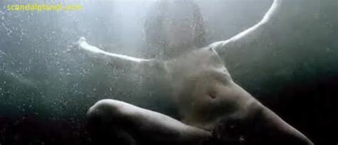 Gorgeous Juliette Lewis Naked Scene In Renegade Movie Free Video