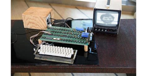 Vintage Apple 1 Computer Handmade By Steve Wozniak Beats Auction