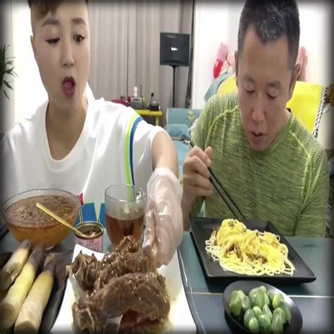 Best Unique Video Pretty Wife And Husband Eat Food Show Ep62 Best Unique Video Pretty Wife And