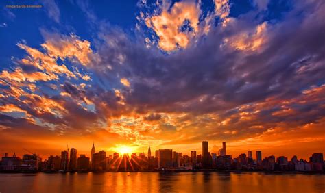 Gorgeous Sunset Over New York City Good Morning America Scoopnest