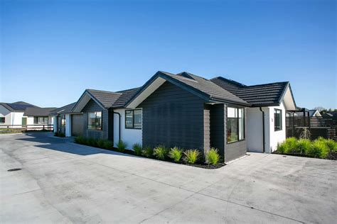 Gable Roof, 335m2 - Davies Homes Designers and Builders Waikato - New Zealand