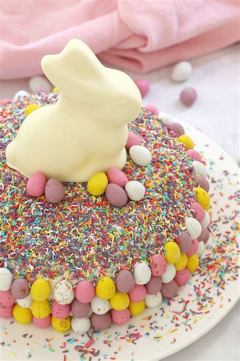 All you need is a round cake pan! Easy White Chocolate Easter Cake (15 Minutes!) - Bake Play Smile