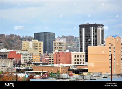 Downtown Charleston West Virginia Stock Photo Alamy