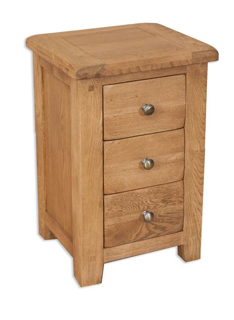Country Oak 3 Drawer Bedside Cabinet