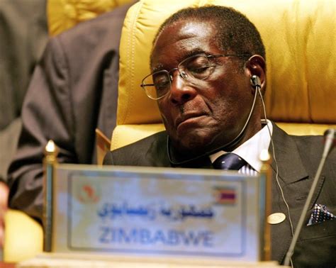 Tổng Thống Mugabe Từ Chức Vì Sợ Trở Thành Gaddafi Của Zimbabwe