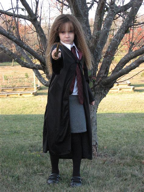 Deluxe Harry Potter Hermione Kids Costume Clubezeroseco