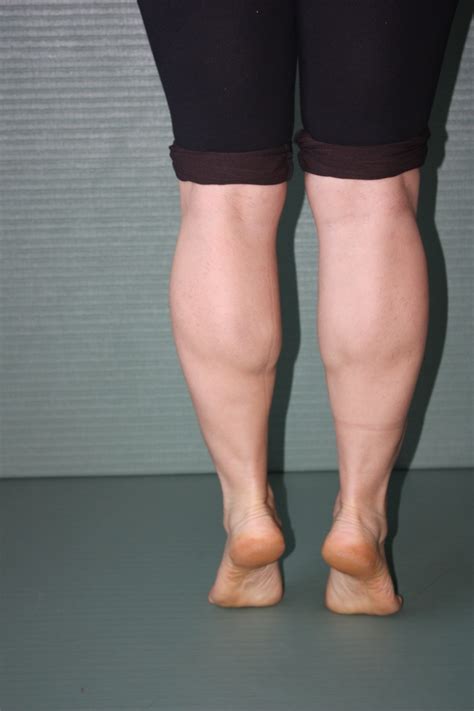 Her Calves Muscle Legs Muscular Female Calves Thanks To Sportfotog