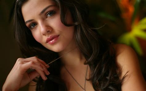 Abe S Words Danielle Campbell Abe S Beauty Of The Month June 2013