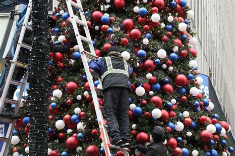 Fox News Christmas Tree Lit Again After Arson