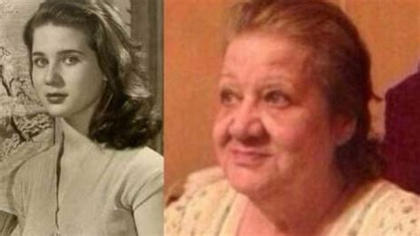 زبيدة ثروت ولدت لأب ضابط وهي حفيدة السلطان العثماني حسين كمال الذي كان يحكم مصر، وكان يعارض بشدة دخول مجال التمثيل لذلك التحقت بكلية الحقوق. نقل زبيدة ثروت للمستشفى بسبب تدهور حالتها الصحية