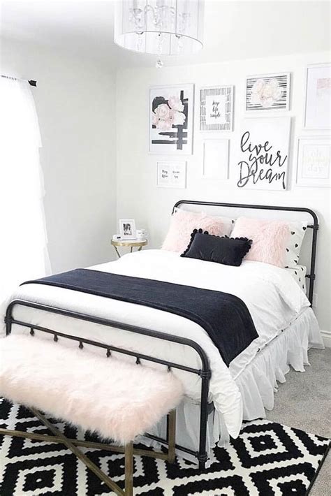 What teenager doesn't love privacy? Teen Bedroom Ideas: Creative Decor for Your Inspiration ...