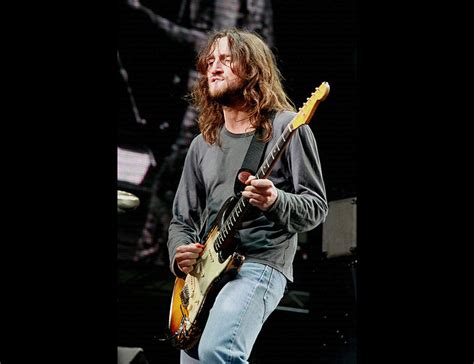 John Frusciante Torna Nei Red Hot Chili Peppers Tra Rock Ed Elettronica