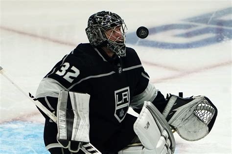 LA Kings: CapFriendly's trade proposal says goodbye to Quick and Carter