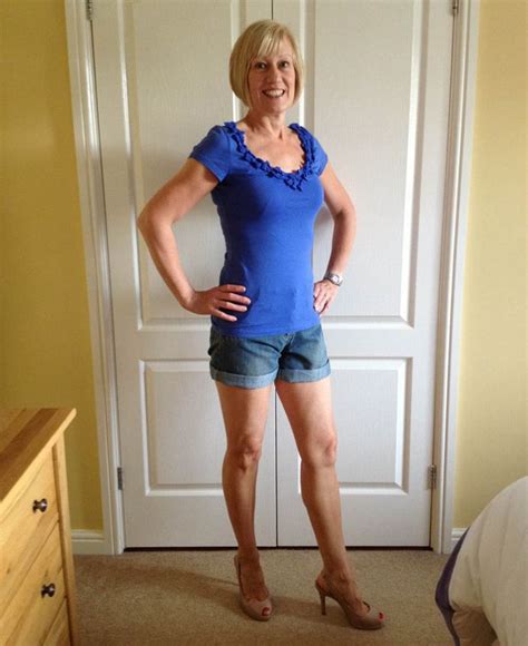 Like Fern Britton We Re Over And Love Showing Off Our Legs Mirror