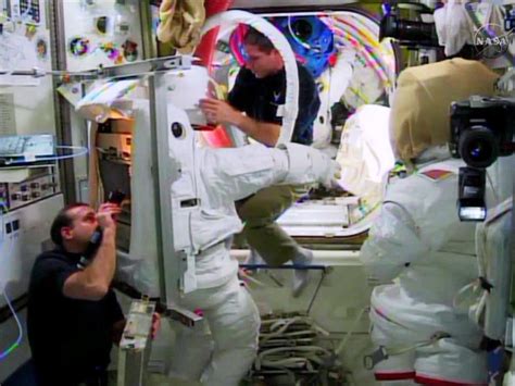 Eva 24 Completed Next Spacewalk Scheduled For Christmas Eve Americaspace