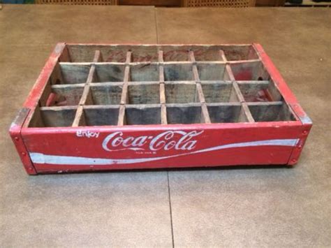 Vintage Wooden Red Coca Cola Coke Soda Pop Bottle Crate Carrier 1969 24